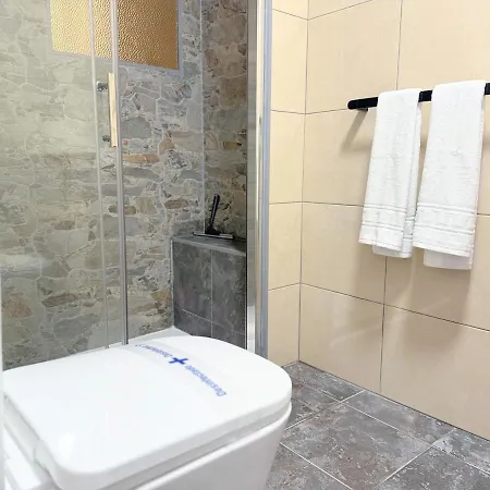 Con Piscina En Apartment Benidorm
